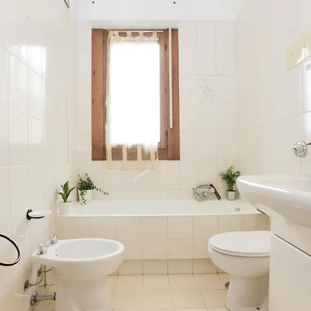 Attico Casa Alicia * Бергамо